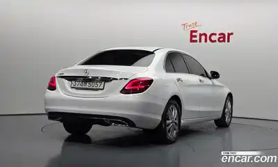 Mercedes-Benz C-Class 2020 2.0 гидро в Москве № 1617297, миниатюра 2