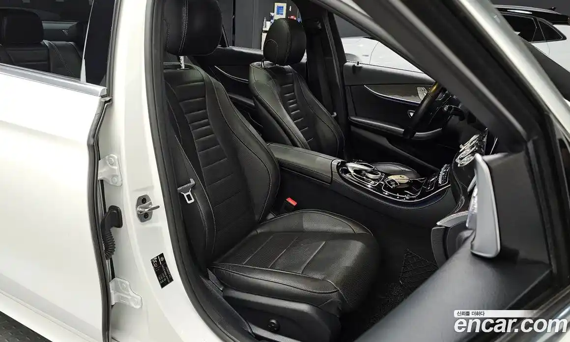 Mercedes-Benz E-Class 2020 2.0 гидро в Москве № 1617300, фото 12