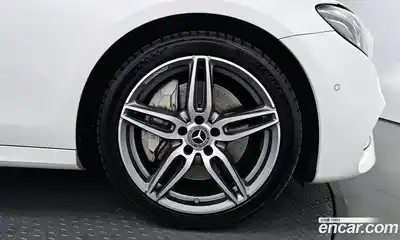 Mercedes-Benz E-Class 2020 2.0 гидро в Москве № 1617300, миниатюра 6