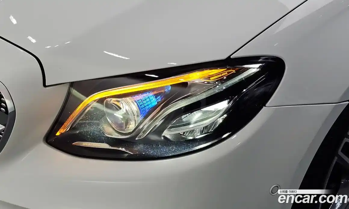 Mercedes-Benz E-Class 2020 2.0 гидро в Москве № 1617300, фото 7