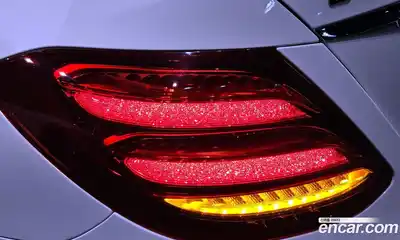 Mercedes-Benz E-Class 2020 2.0 гидро в Москве № 1617300, миниатюра 8