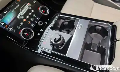 Land Rover Range-Rover Velar 2019 3.0 гидро в Москве № 1619654, миниатюра 12