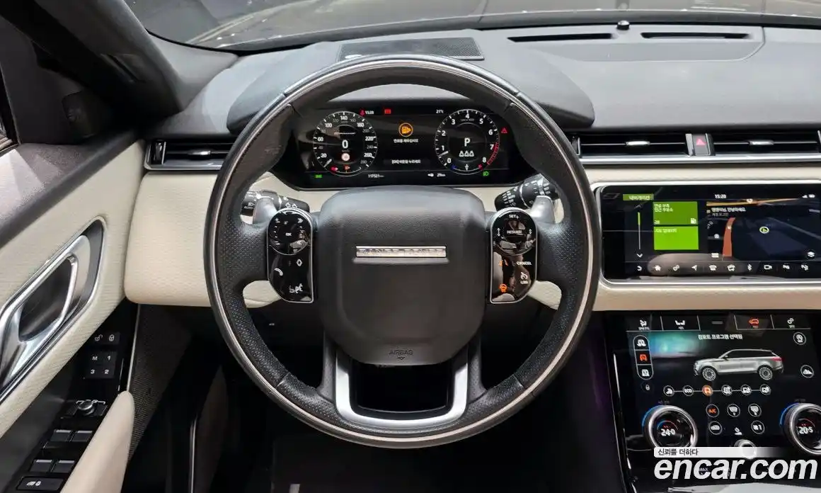 Land Rover Range-Rover Velar 2019 3.0 гидро в Москве № 1619654, фото 19