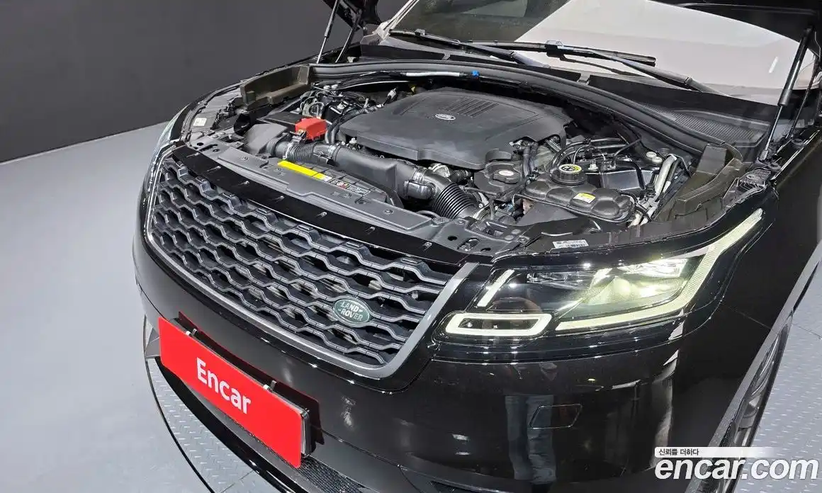 Land Rover Range-Rover Velar 2019 3.0 гидро в Москве № 1619654, фото 6