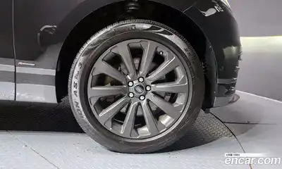 Land Rover Range-Rover Velar 2019 3.0 гидро в Москве № 1619654, миниатюра 7