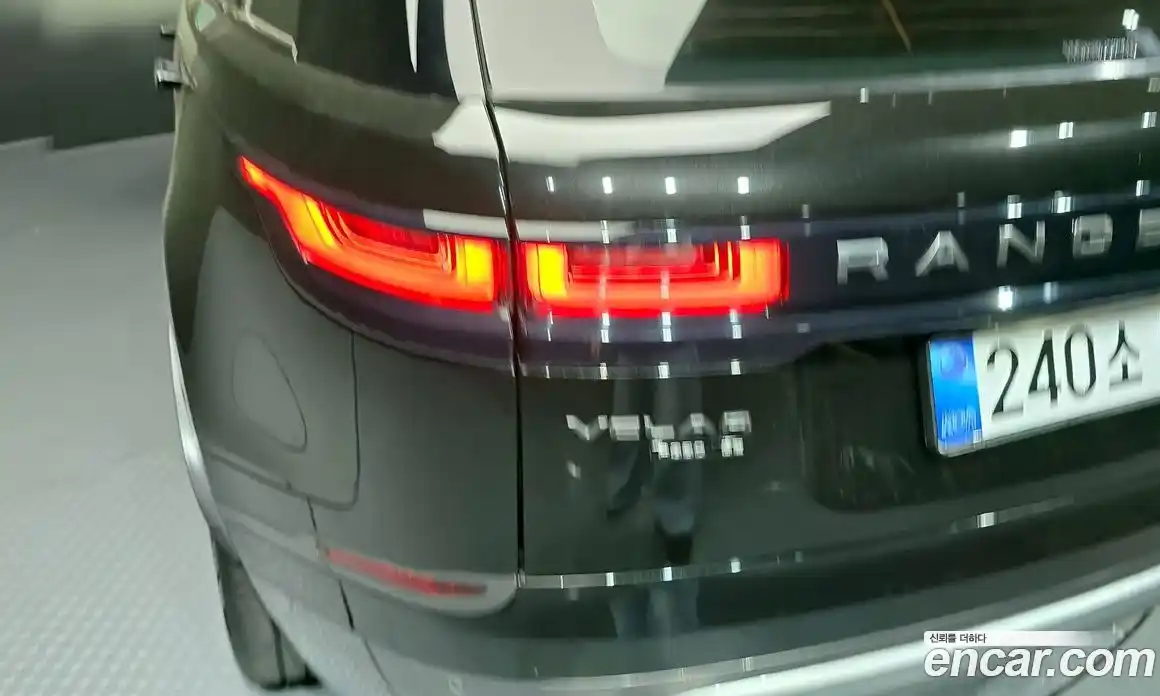 Land Rover Range-Rover Velar 2019 3.0 гидро в Москве № 1619654, фото 9