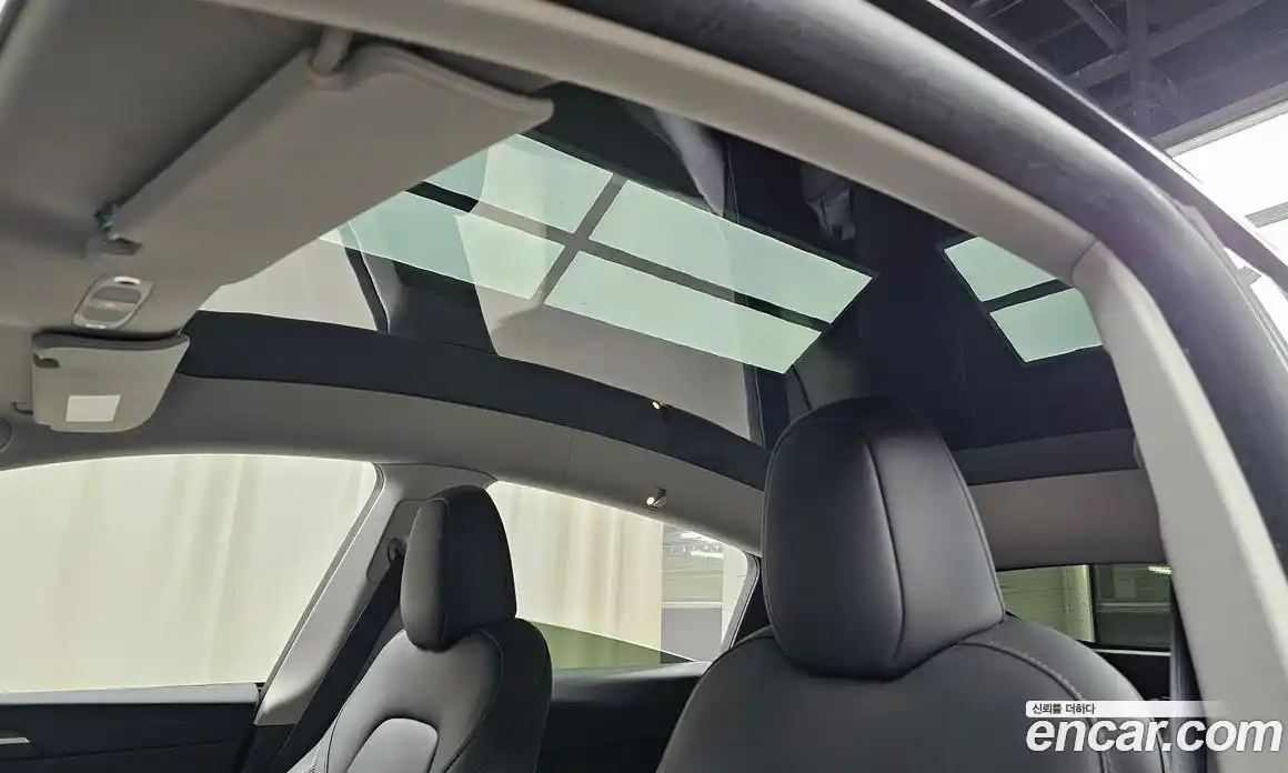 Tesla Model Y 2024 0.2 гидро, фото 25