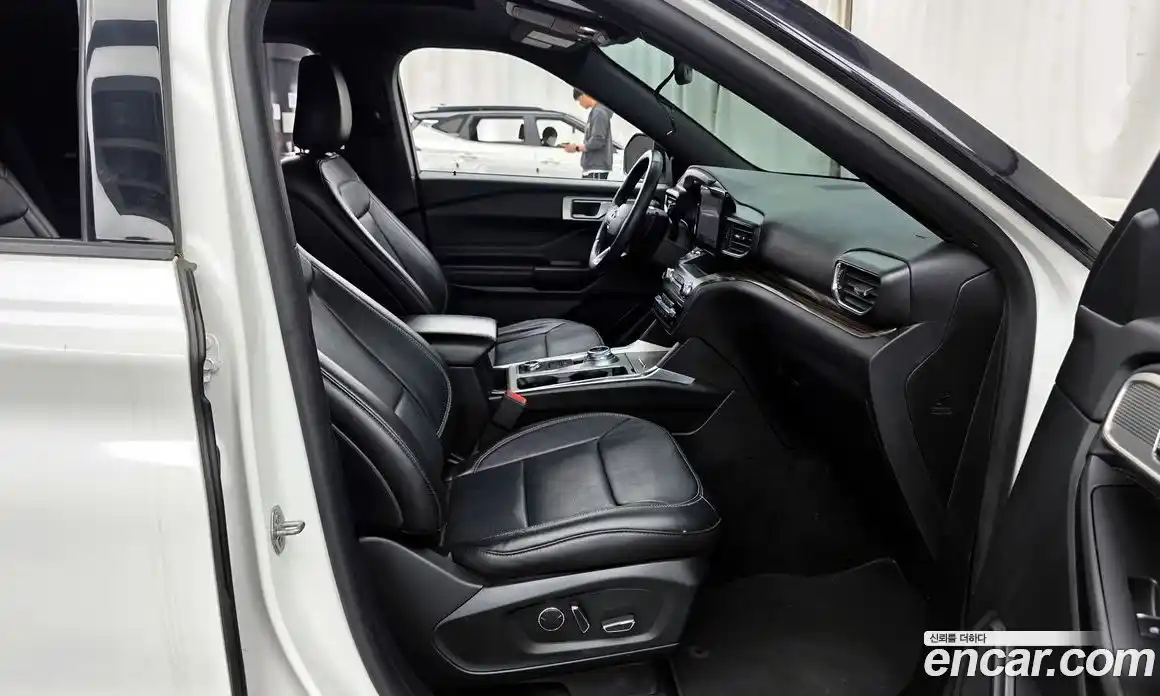Ford Explorer 2020 2.3 гидро в Москве № 1624997, фото 17