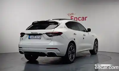 Maserati Levante 2018 3.0 гидро, миниатюра 2