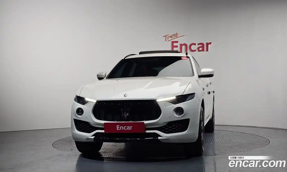 Maserati Levante 2018 3.0 гидро, фото 3