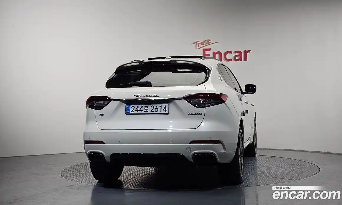 Maserati Levante 2018 3.0 гидро, фото 4