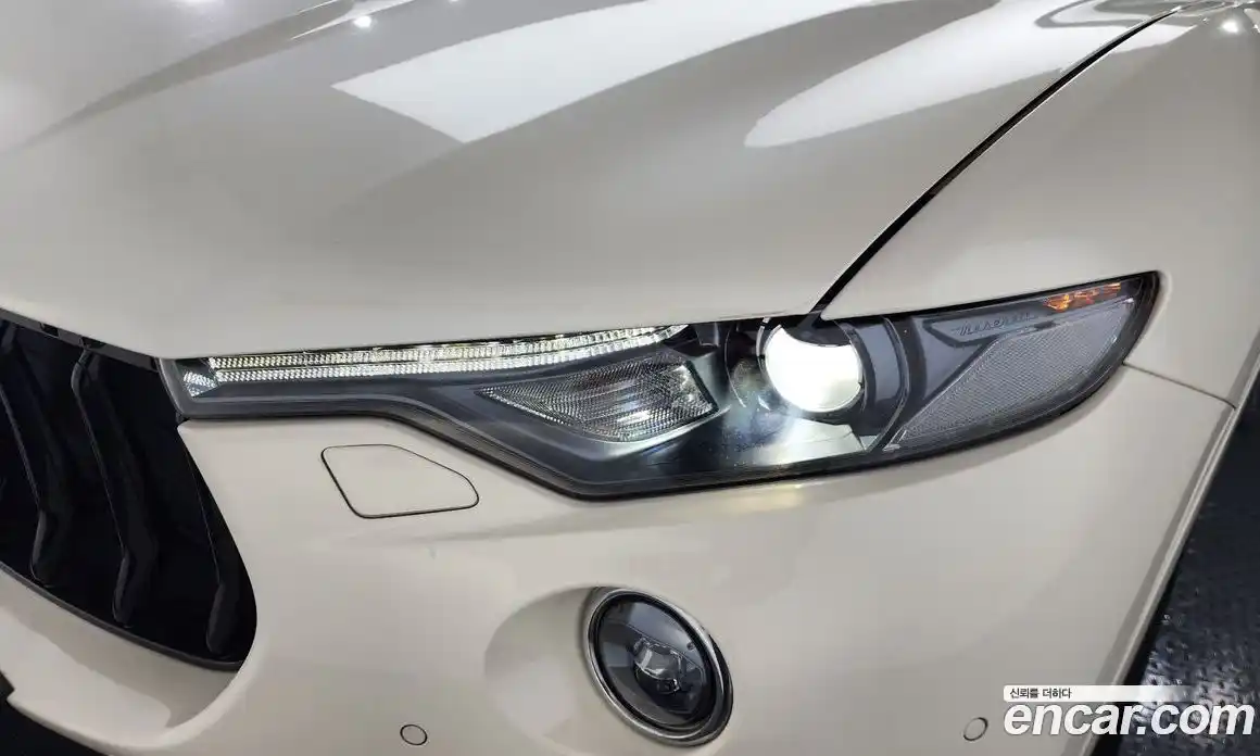Maserati Levante 2018 3.0 гидро, фото 8