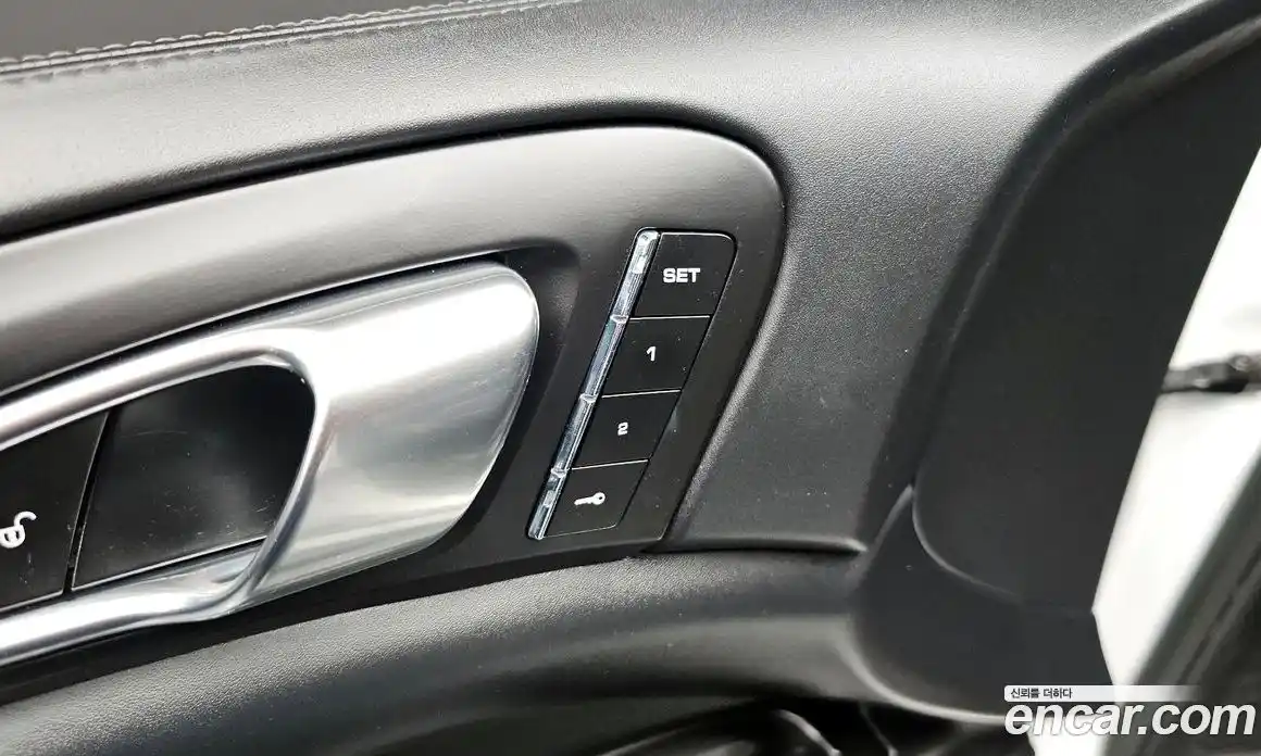 Porsche Cayenne 2015 3.6 гидро в Москве № 165649, фото 17