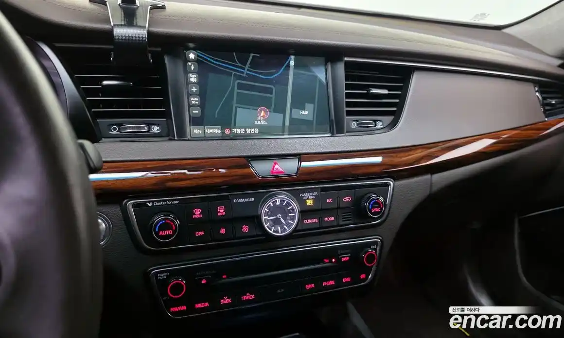 Kia K7 2016 3.3 гидро в Москве № 1684998, фото 20