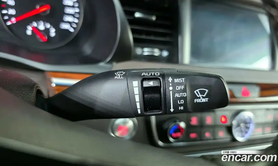Kia K7 2016 3.3 гидро в Москве № 1684998, фото 31