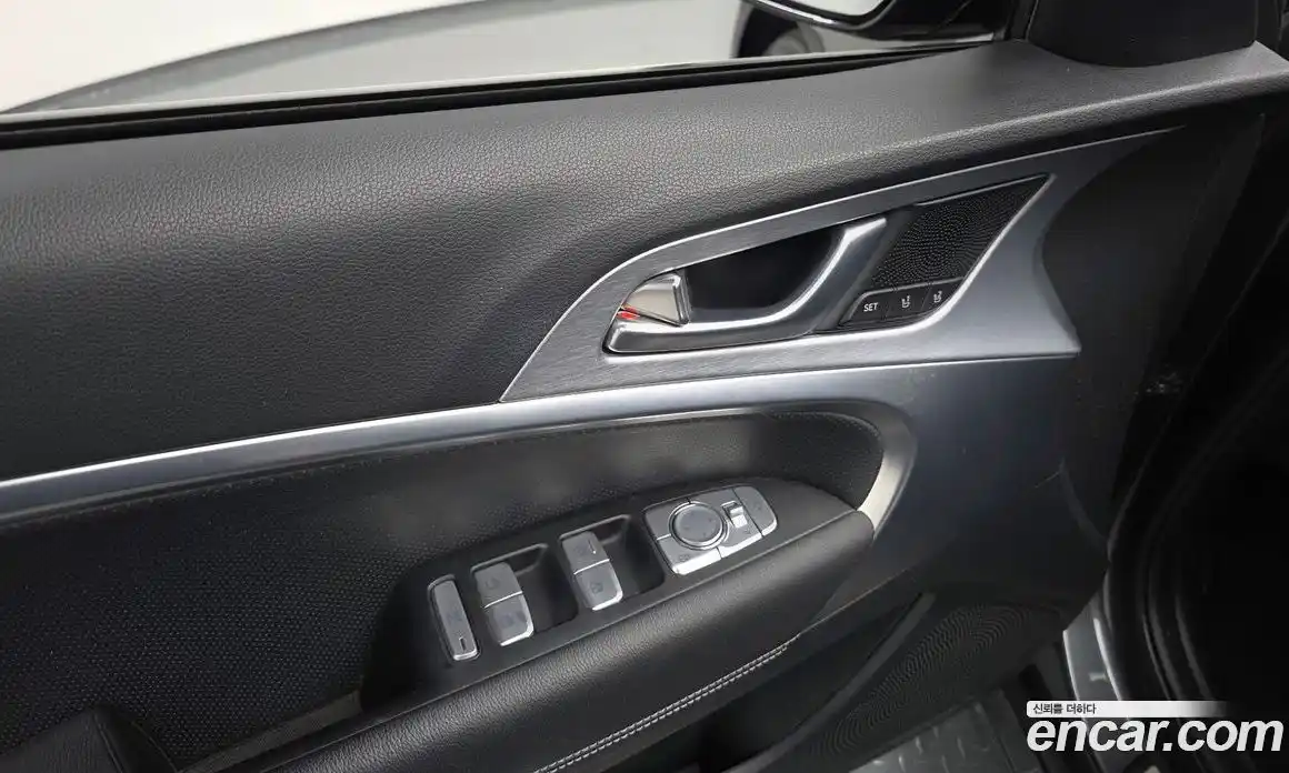Genesis G70 2018 2.0 гидро в Москве № 1685393, фото 29