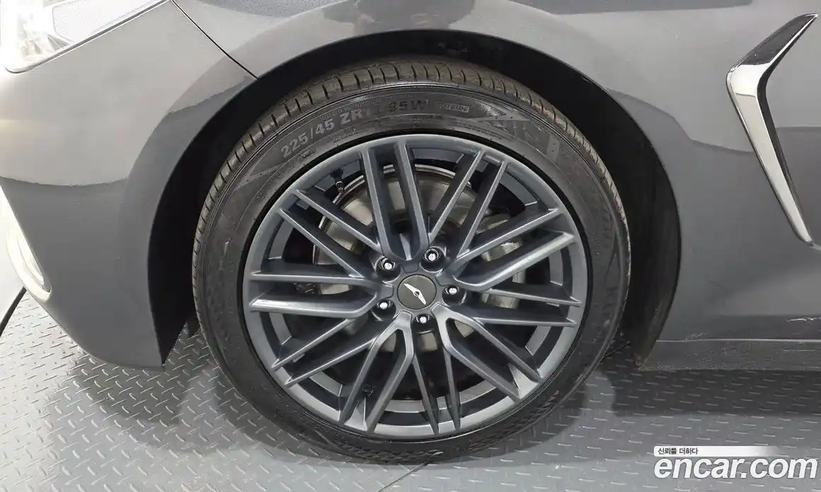 Genesis G70 2018 2.0 гидро в Москве № 1685393, фото 5