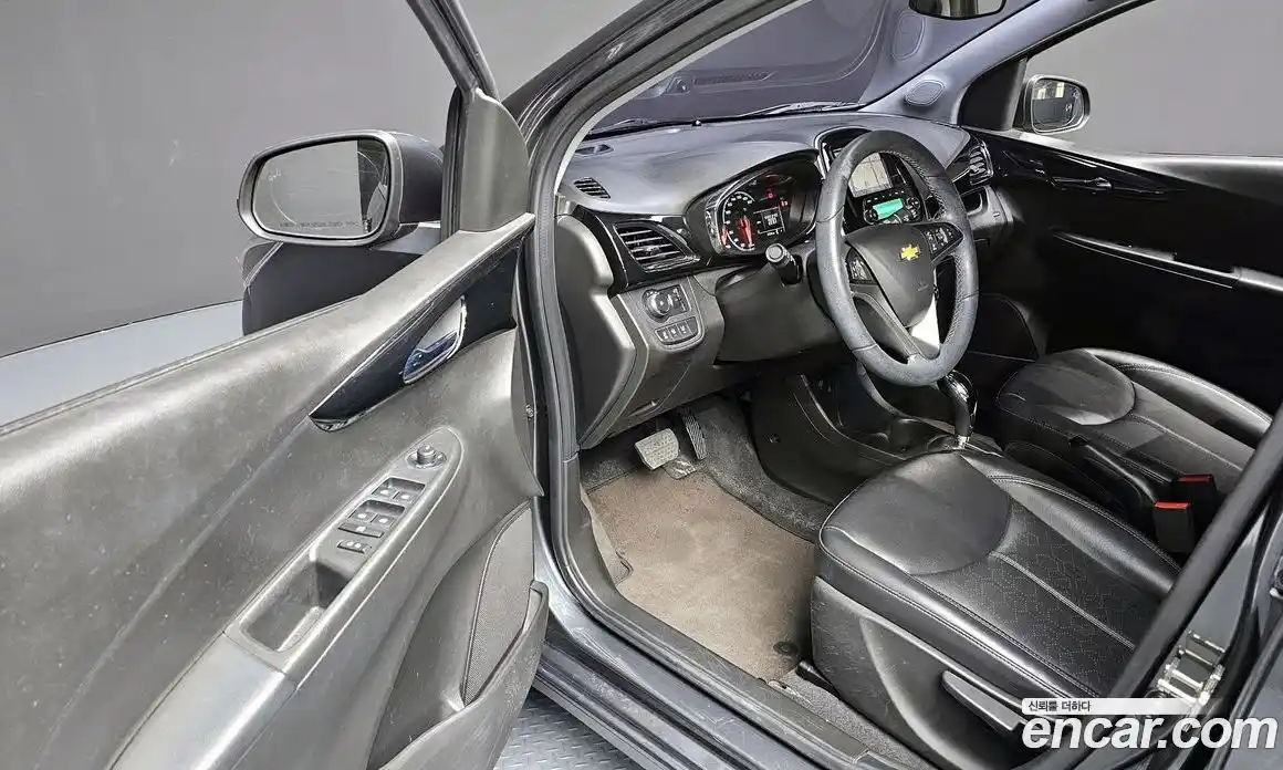 Chevrolet Spark 2016 1.0 гидро в Москве № 1687068, фото 13