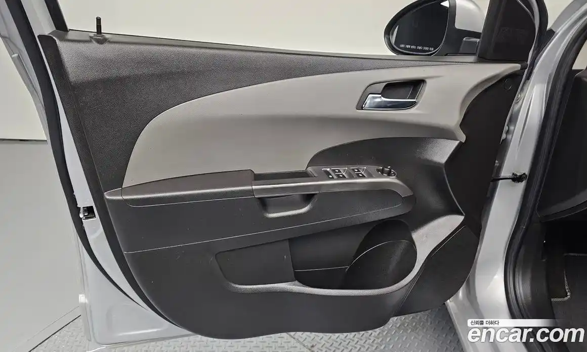 Chevrolet Aveo 2016 1.4 гидро в Москве № 1687639, фото 14