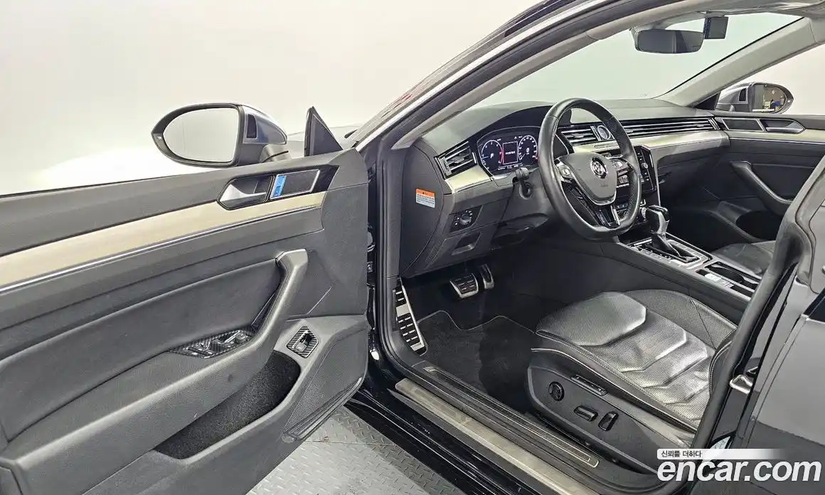 Volkswagen Arteon 2020 2.0 гидро в Москве № 1693326, фото 13