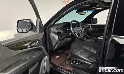 Cadillac Escalade 2019 6.2 гидро в Москве № 1695713, миниатюра 12