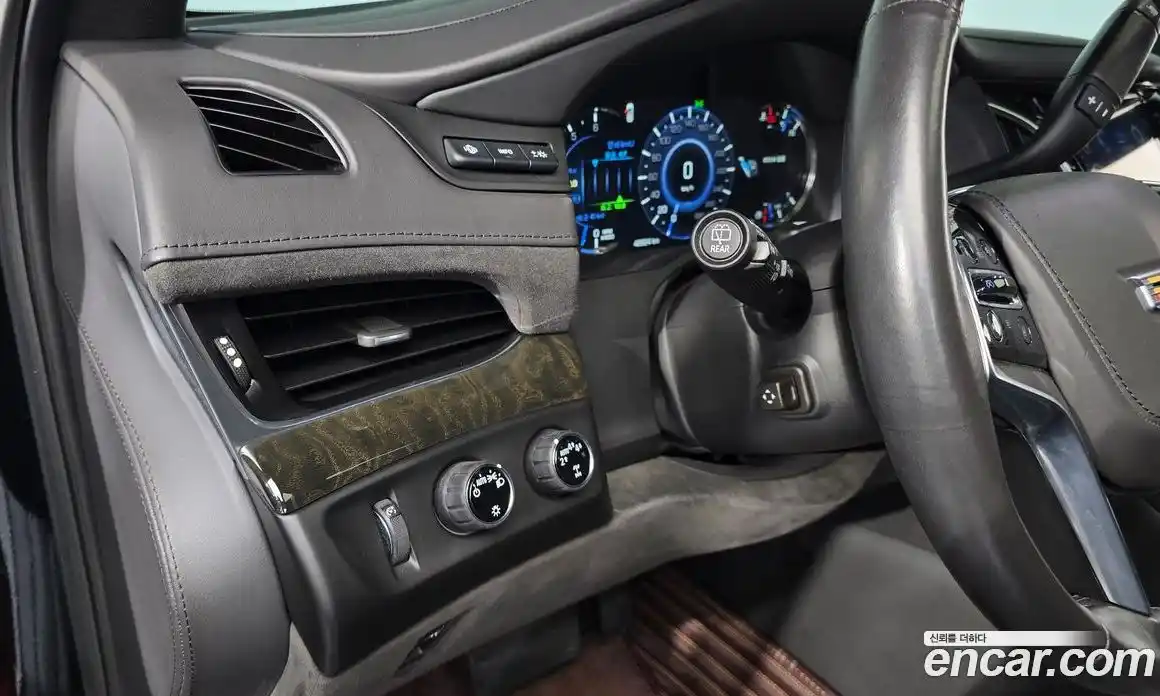 Cadillac Escalade 2019 6.2 гидро в Москве № 1695713, фото 27