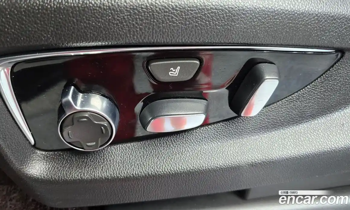 Cadillac Escalade 2019 6.2 гидро в Москве № 1695713, фото 30