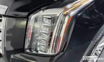 Cadillac Escalade 2019 6.2 гидро в Москве № 1695713, миниатюра 7