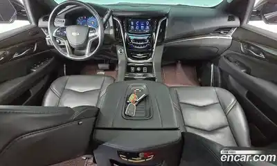 Cadillac Escalade 2019 6.2 гидро в Москве № 1695713, миниатюра 9