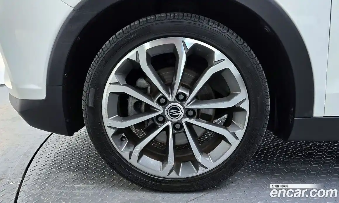 SsangYong TIBOLI 2018 1.6 гидро в Москве № 1759369, фото 5