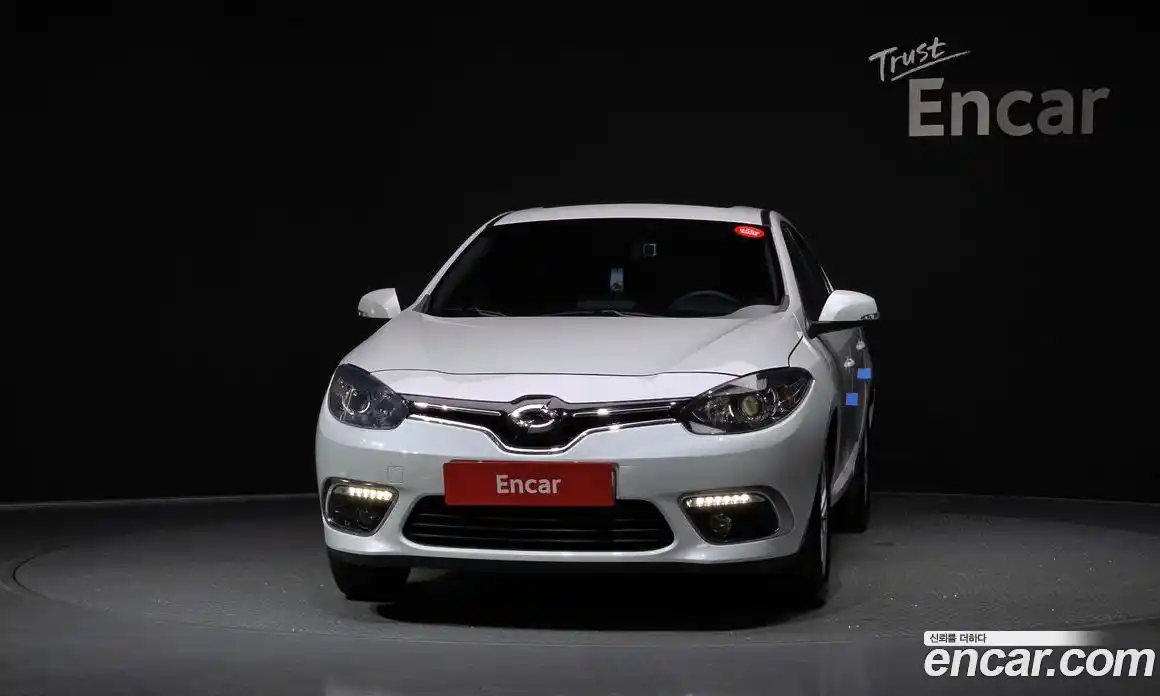 Renault SM3 2017 1.6 гидро в Москве № 1761163, фото 3