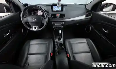 Renault SM3 2017 1.6 гидро в Москве № 1761163, миниатюра 10