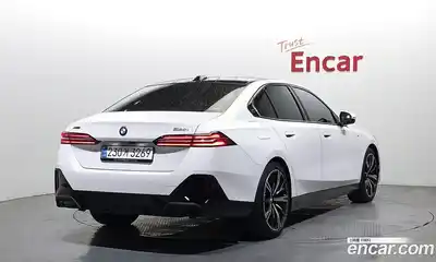BMW 5-Series 2025 2.0 гидро в Москве № 1761927, миниатюра 2