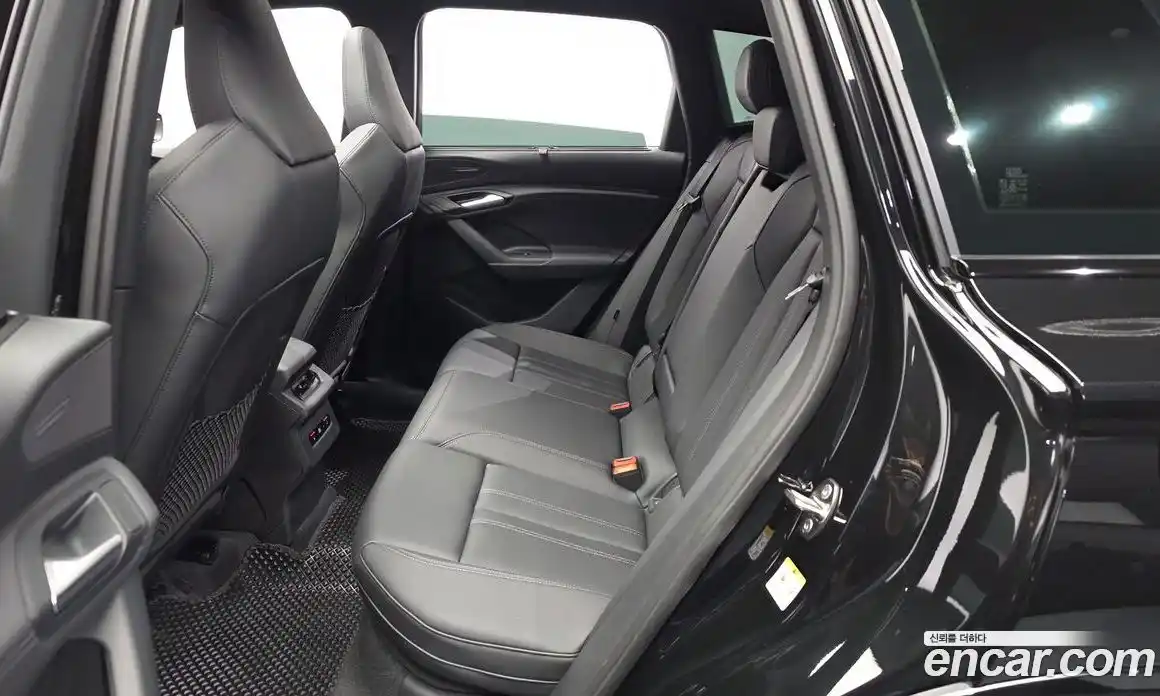 Audi Q6 e-tron 2025 0.2 гидро в Москве № 1762890, фото 16