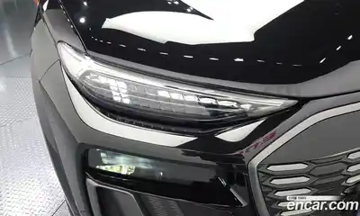 Audi Q6 e-tron 2025 0.2 гидро в Москве № 1762890, миниатюра 8