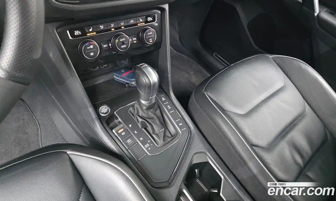 Volkswagen Tiguan 2018 2.0 гидро в Москве № 1765191, фото 12
