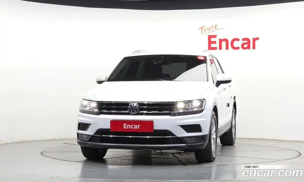 Volkswagen Tiguan 2018 2.0 гидро в Москве № 1765191, фото 3