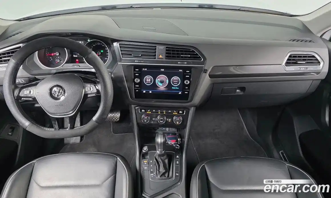 Volkswagen Tiguan 2018 2.0 гидро в Москве № 1765191, фото 10