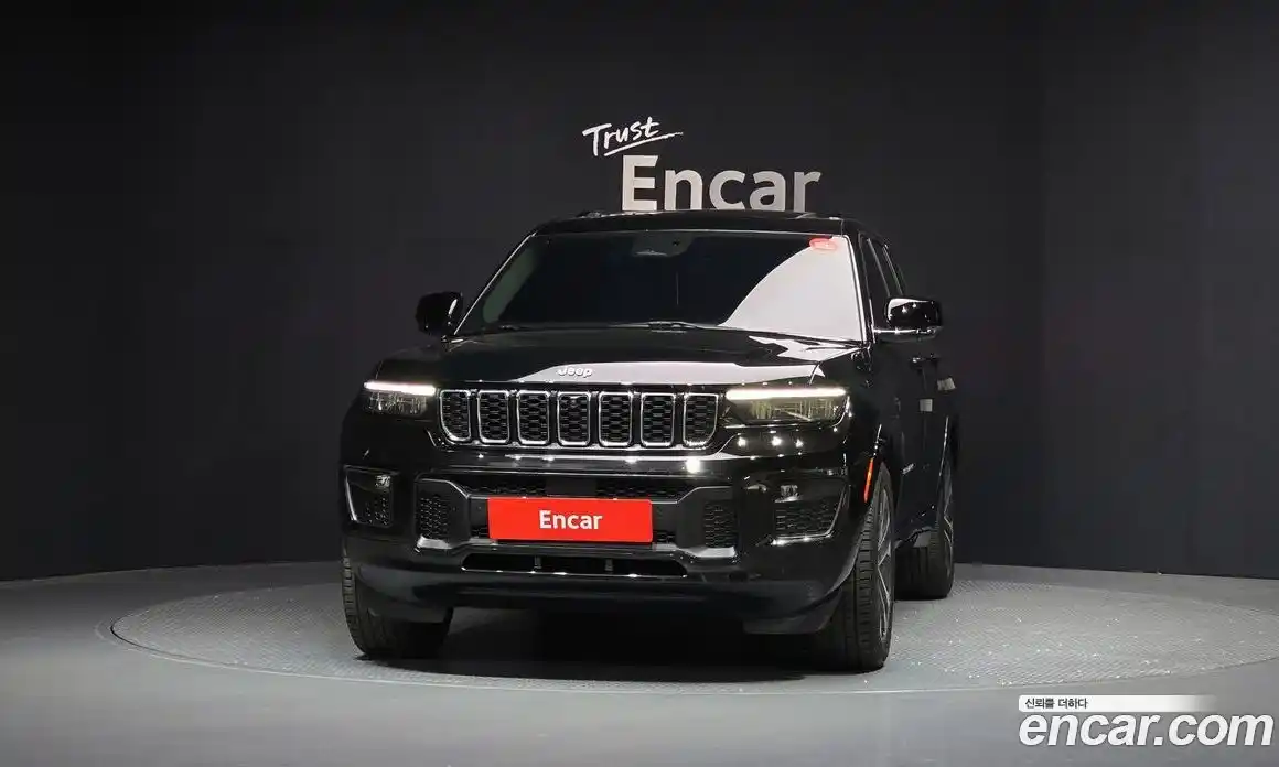 Jeep Cherokee 2023 3.6 гидро в Москве № 1765461, фото 3
