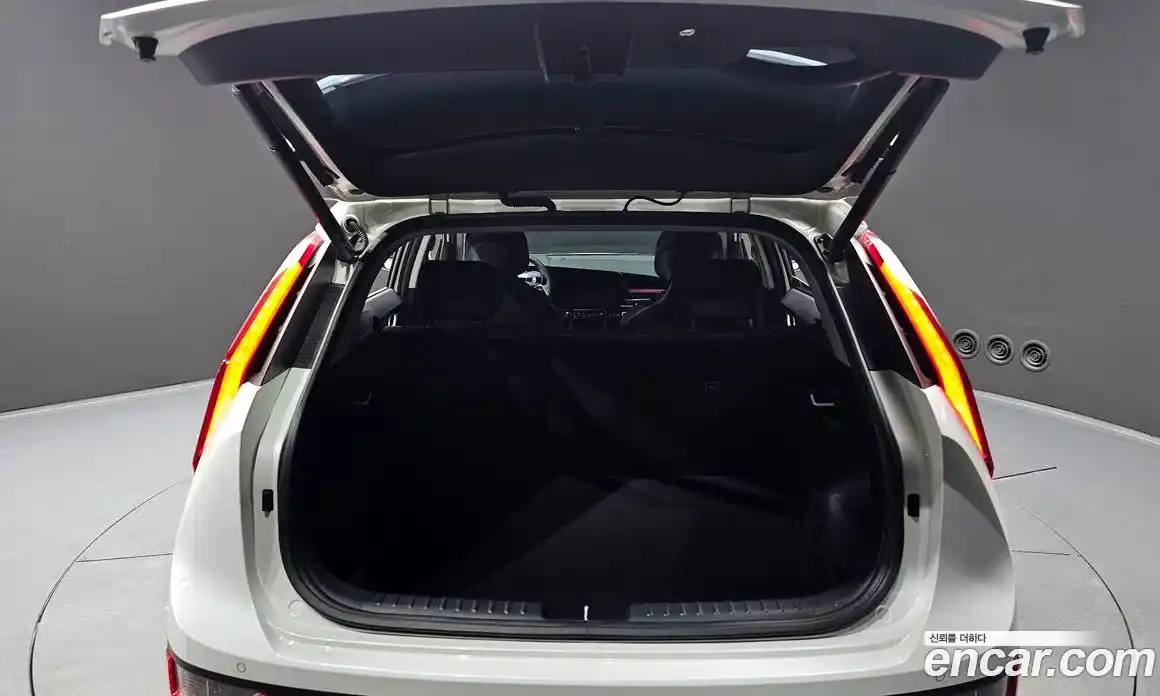 Kia Niro 2022 1.6 гидро в Москве № 1831499, фото 20