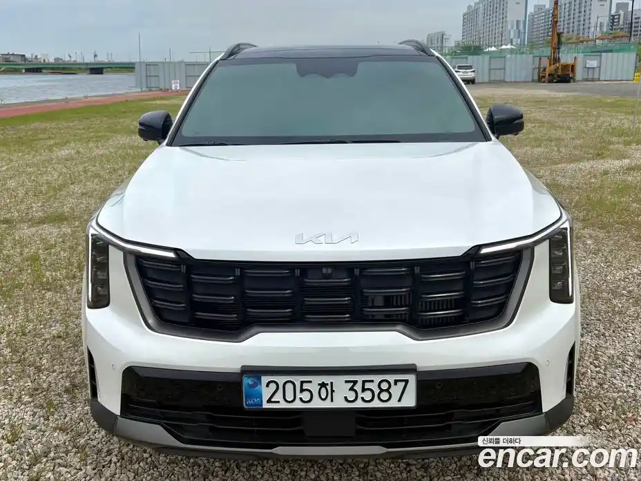 Kia Sorento 2025 2.5 гидро в Москве № 1831766, фото 3