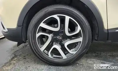 Renault QM3 2015 1.5 гидро в Москве № 1834650, миниатюра 5