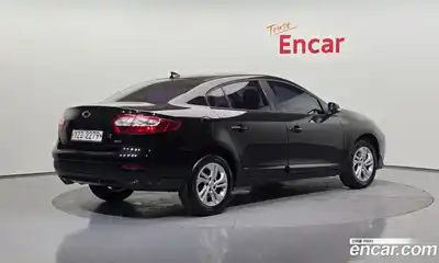Renault SM3 2017 1.6 гидро в Москве № 1834714, миниатюра 2