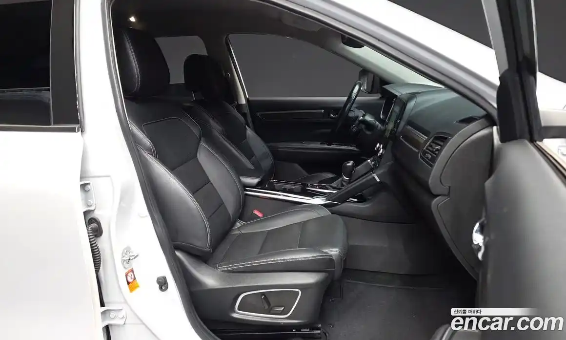 Renault QM6 2019 2.0 гидро в Москве № 1834794, фото 17