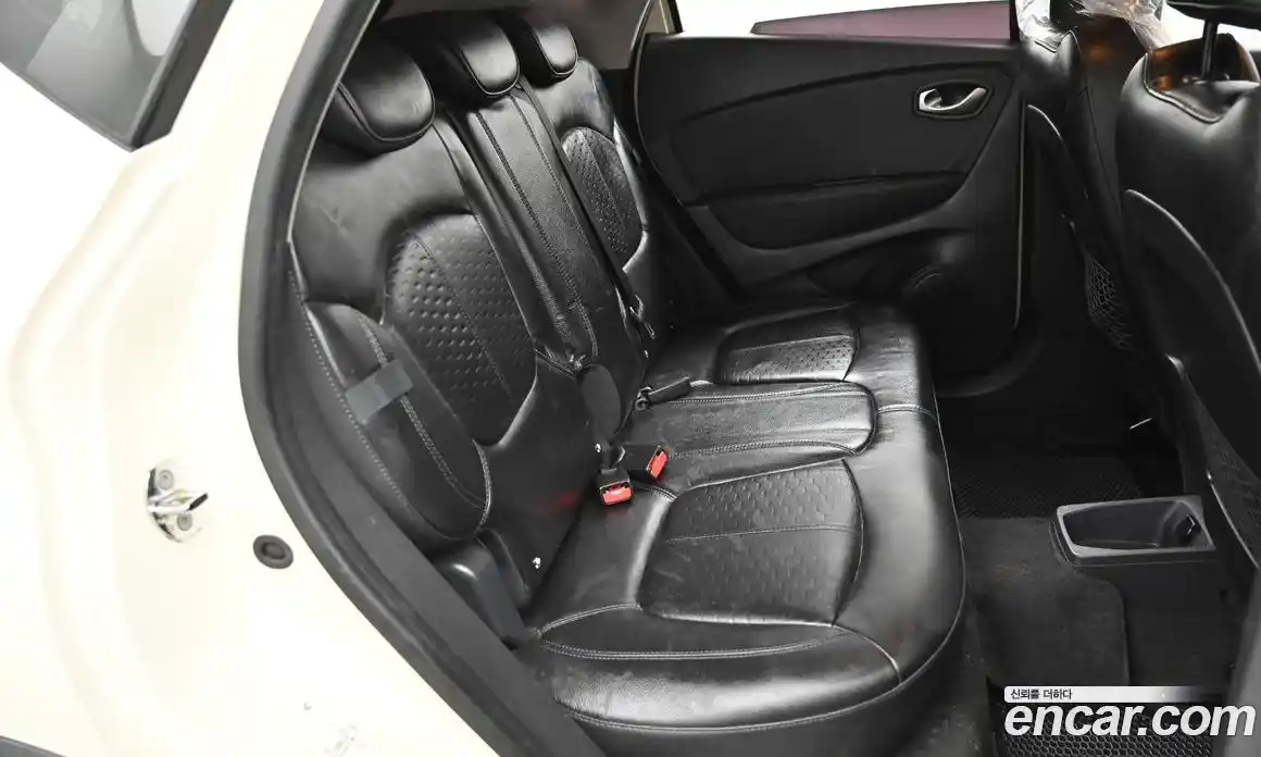 Renault QM3 2018 1.5 гидро в Москве № 1835154, фото 12