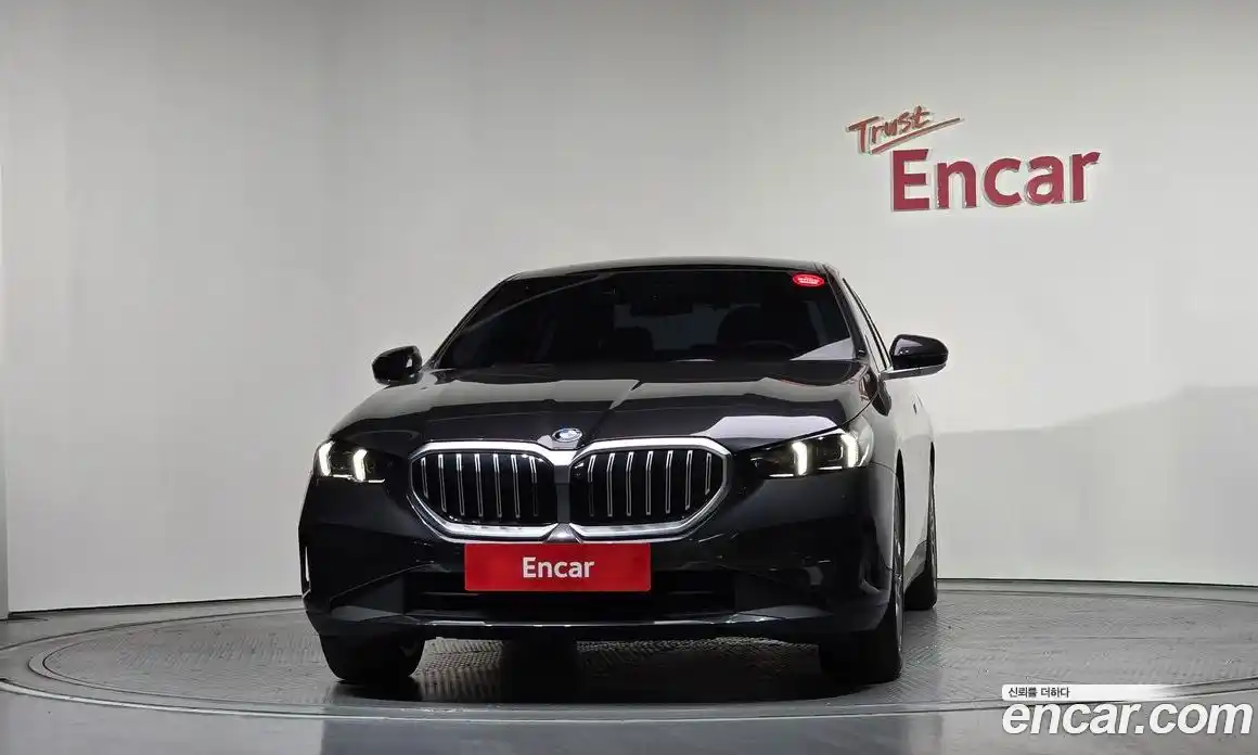 BMW 5-Series 2025 2.0 гидро в Москве № 1835437, фото 3