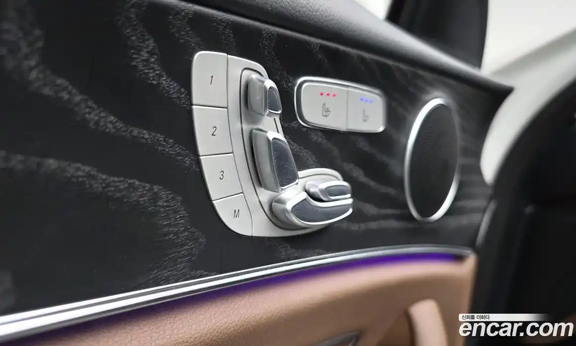 Mercedes-Benz E-Class 2023 2.0 гидро в Москве № 1835866, фото 21