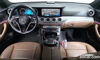 Mercedes-Benz E-Class 2023 2.0 гидро в Москве № 1835866, миниатюра 9