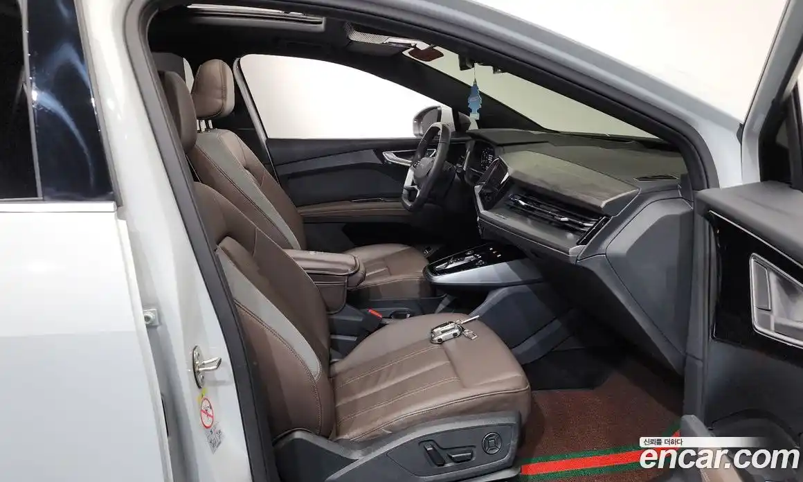 Audi Q4 e-tron 2025 0.2 гидро в Москве № 1836279, фото 16
