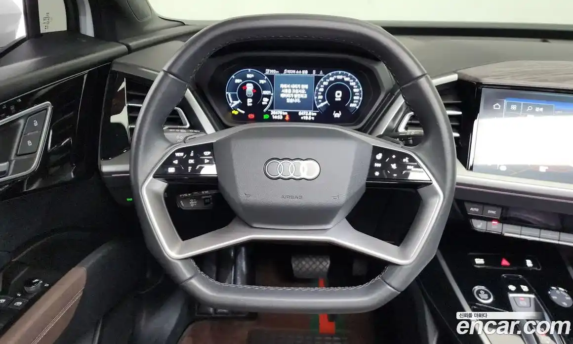 Audi Q4 e-tron 2025 0.2 гидро в Москве № 1836279, фото 17